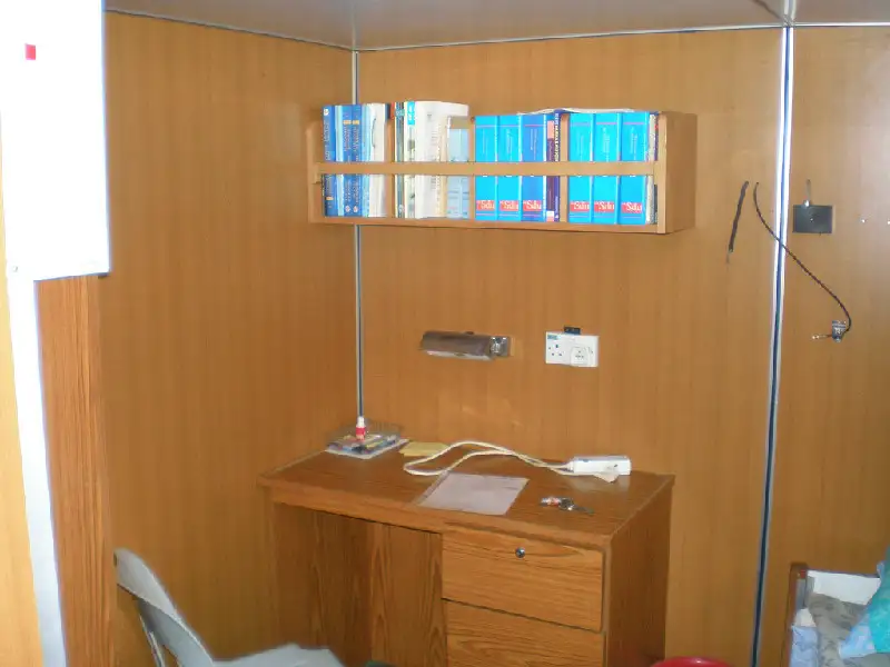 Tàu kéo để bán