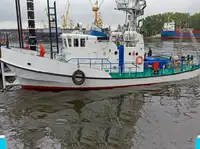 Tàu kéo để bán
