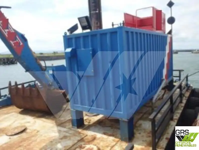 Tàu nạo vét để bán