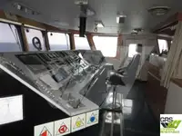 Tàu cung cấp rao bán