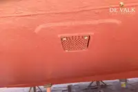 Tàu kéo để bán