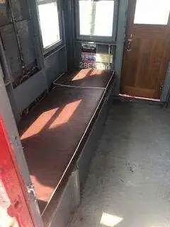 Tàu kéo để bán