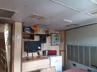 Tàu kéo để bán