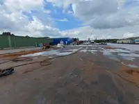 Xà lan rao bán
