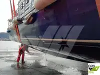 Sà lan chở người để bán
