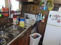 Tàu kéo lưới để bán