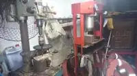 Tàu nạo vét để bán
