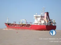 Tàu chở dầu/hóa chất để bán
