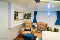 Tàu hỗ trợ lặn để bán