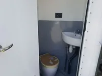 Tàu dẫn đường để bán