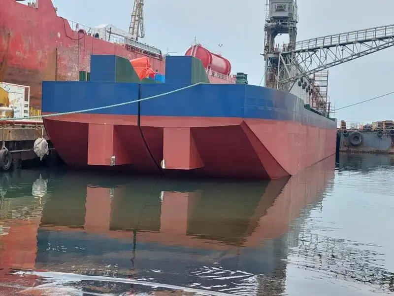 Sà lan để bán