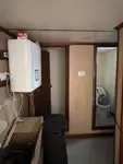 Tàu làm việc để bán