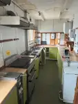 Sà lan chở người để bán