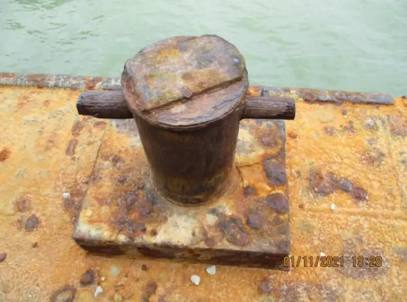 Sà lan để bán