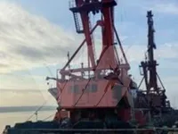 Tàu cẩu để bán