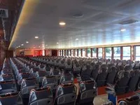 Tàu chở khách để bán