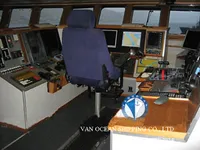Tàu kéo lưới để bán