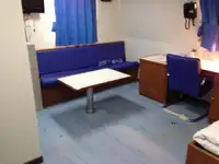Tàu kéo để bán