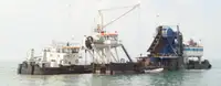 Tàu kéo để bán