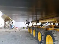 Tàu làm việc để bán