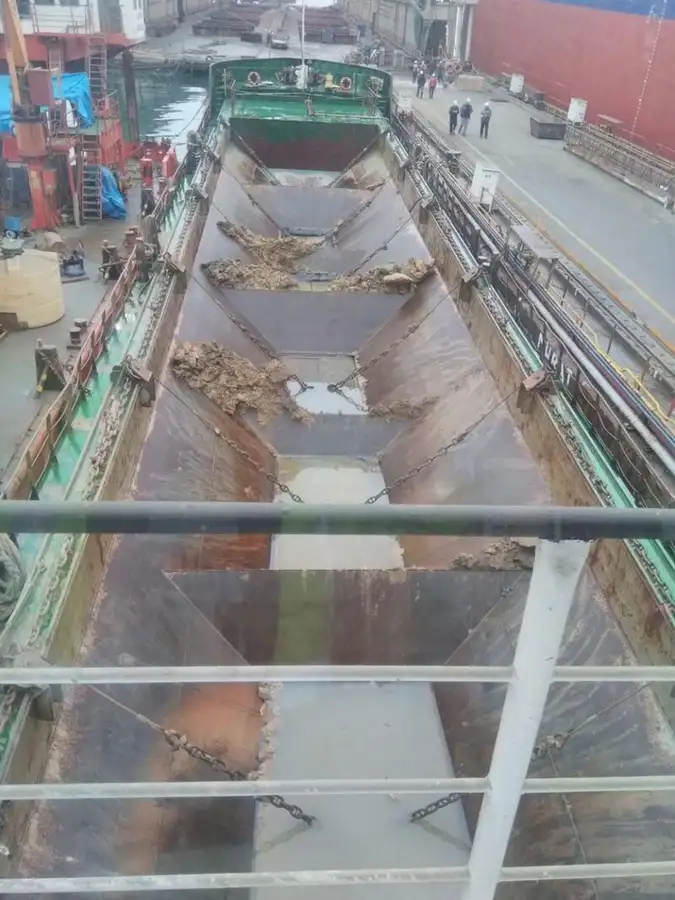 Sà lan để bán