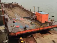 Sà lan để bán