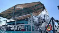 Tàu container để bán