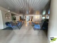 Tàu du lịch để bán