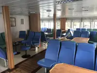 Tàu phà để bán