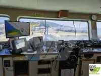 Tàu đổ bộ, chở hàng để bán
