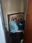 Tàu làm việc để bán