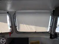 Tàu kéo lưới để bán
