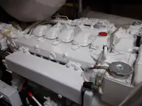 Tàu dẫn đường để bán