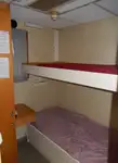 Tàu làm việc để bán