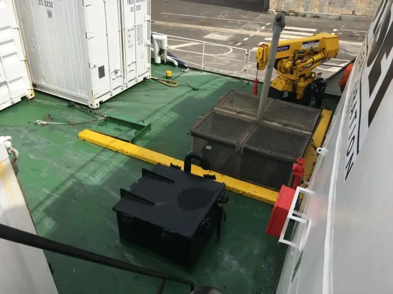 Tàu cung cấp nhanh (FSV) để bán