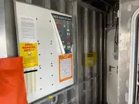 Tàu container để bán