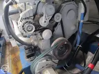 Tàu kéo lưới để bán