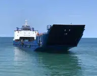 Tàu chở hàng rời để bán