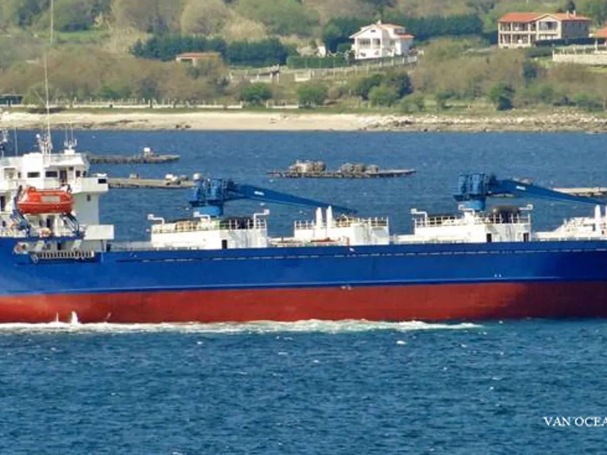 Tàu lạnh để bán
