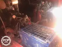 Tàu cung cấp để bán
