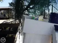 Tàu kéo lưới để bán