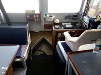 Tàu hỗ trợ lặn để bán
