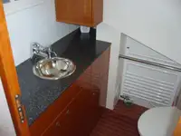 Tàu tuần tra để bán