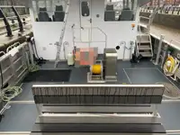 Tàu làm việc để bán