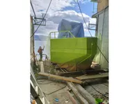 Tàu làm việc để bán