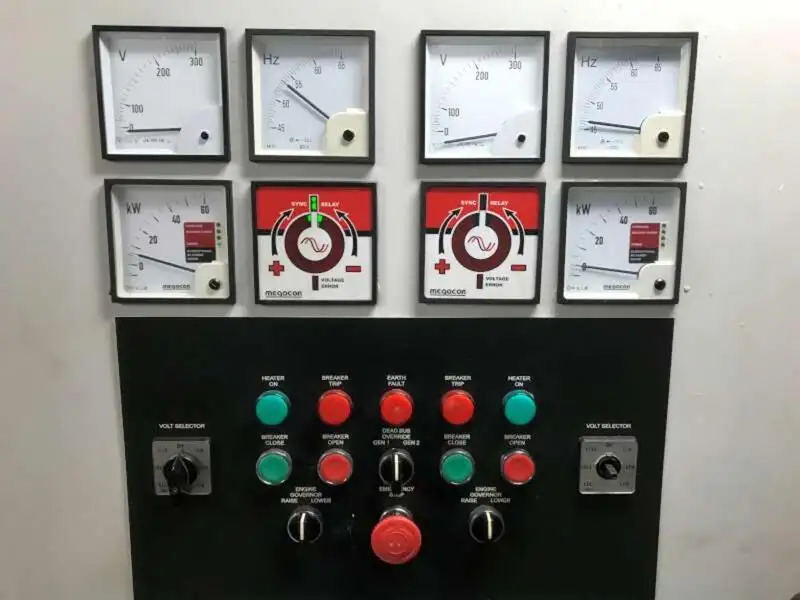 Tàu làm việc để bán