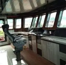 Tàu đổ bộ, chở hàng để bán