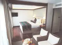 Tàu du lịch để bán