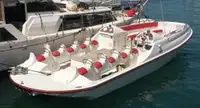 Tàu chở khách để bán