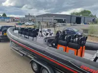 Tàu container để bán